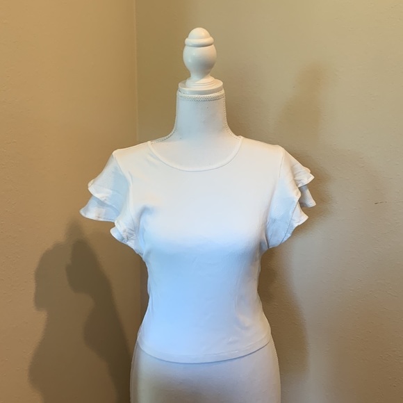 Zara Tops - 38. zara NWT top